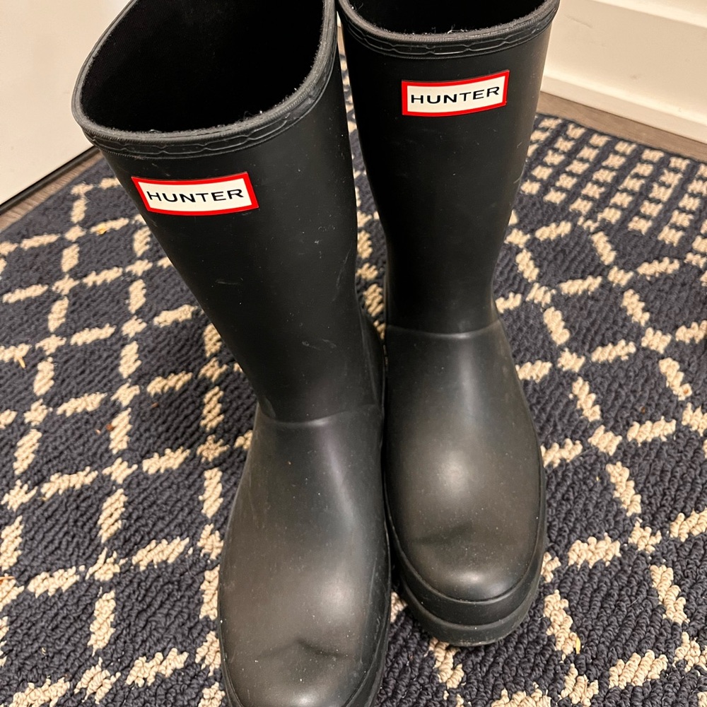 Hunter Women’s Play Tall Rain Boot Sz 8